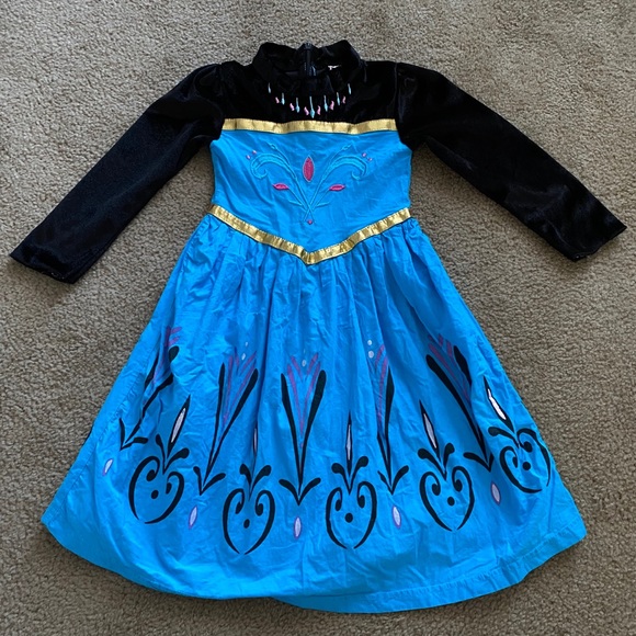 Amazon Other - Elsa dress